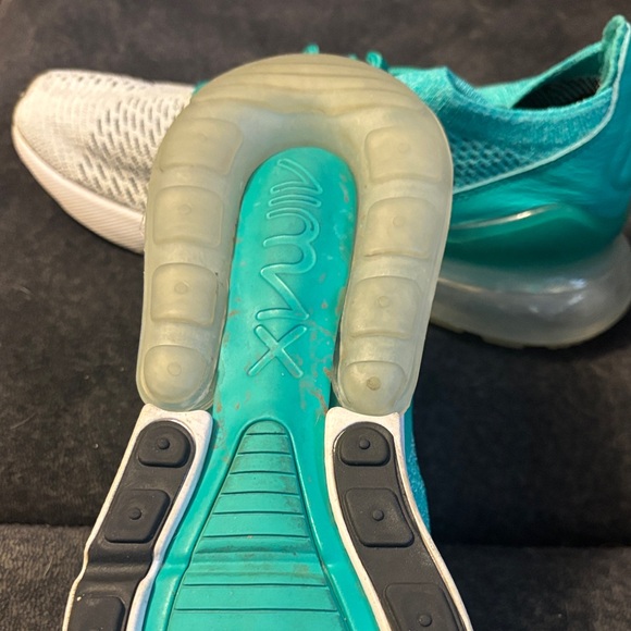 Nike Air Max Turquoise and White Running Shoes - Picture 2 of 3